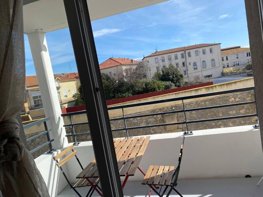 Appartement Cosy T3 Gare Terrasse + Parking à Sète Extérieur photo