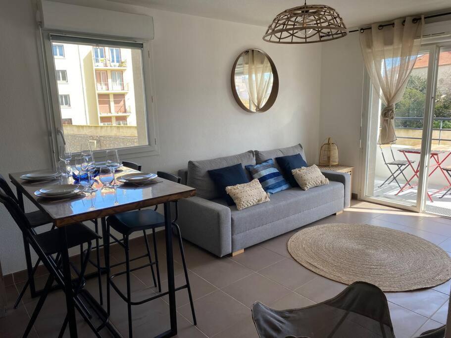 Appartement Cosy T3 Gare Terrasse + Parking à Sète Extérieur photo